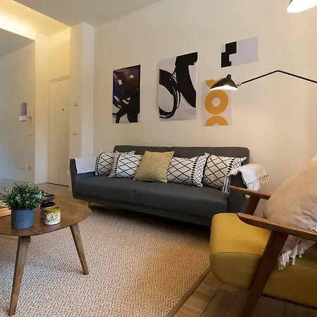 Hintown New Architect Designed - With Parking Apartment Como